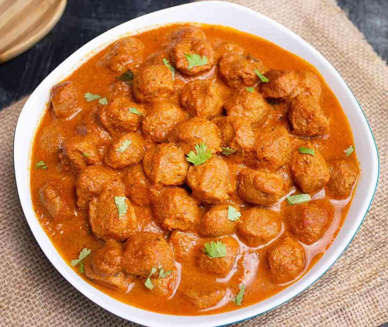 Soya Chunks Curry