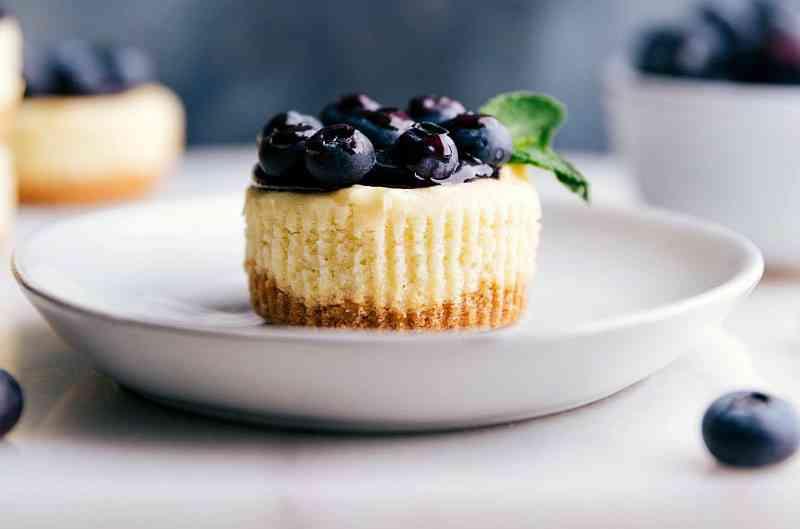 Mini Blueberry-Strawberry Lemon Cheesecakes